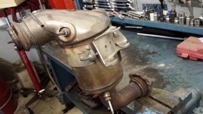 Catalizador completo desmontado con sus 2 sondas